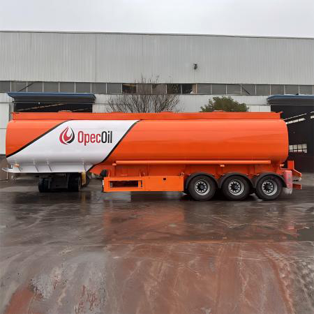 Solar Photovoltaic Panel Cleaning Truck