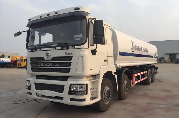 Water Tanker Truck