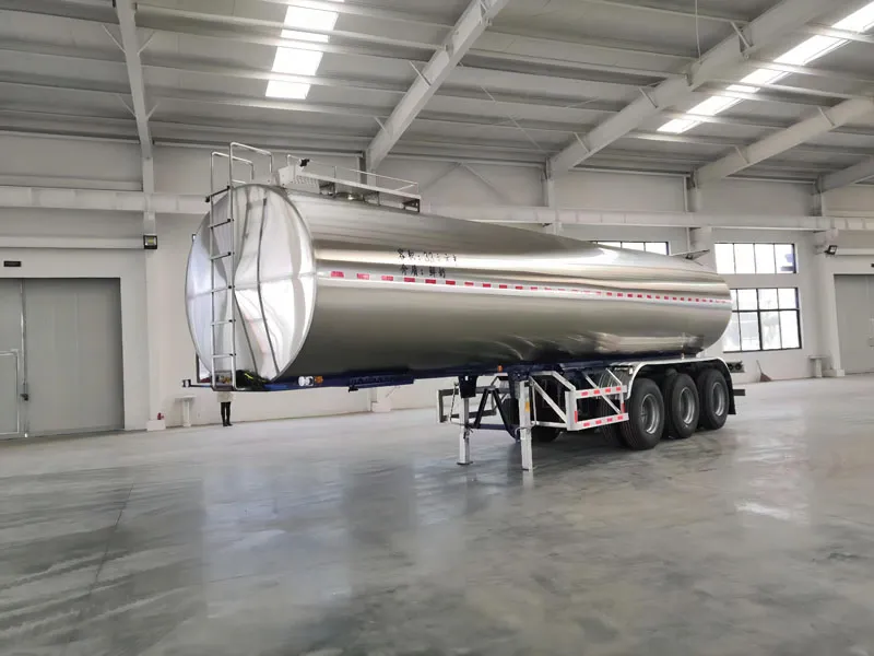 construction bucket truck company