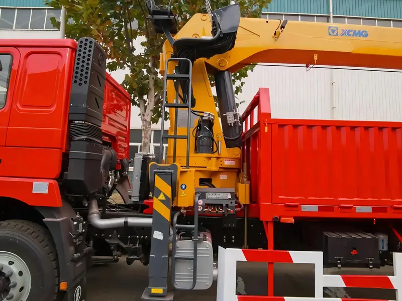 construction bucket truck