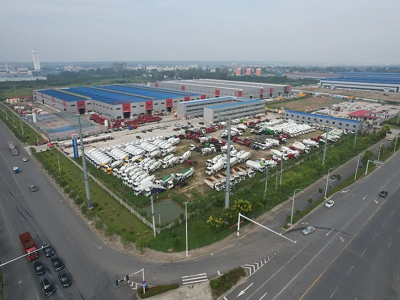 construction big trucks factory