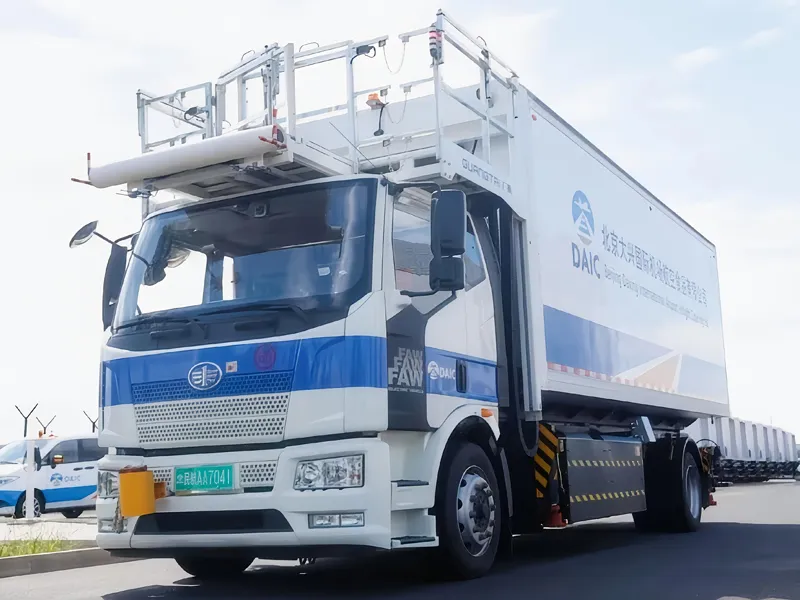 FAW 4×2 Airport Catering Truck