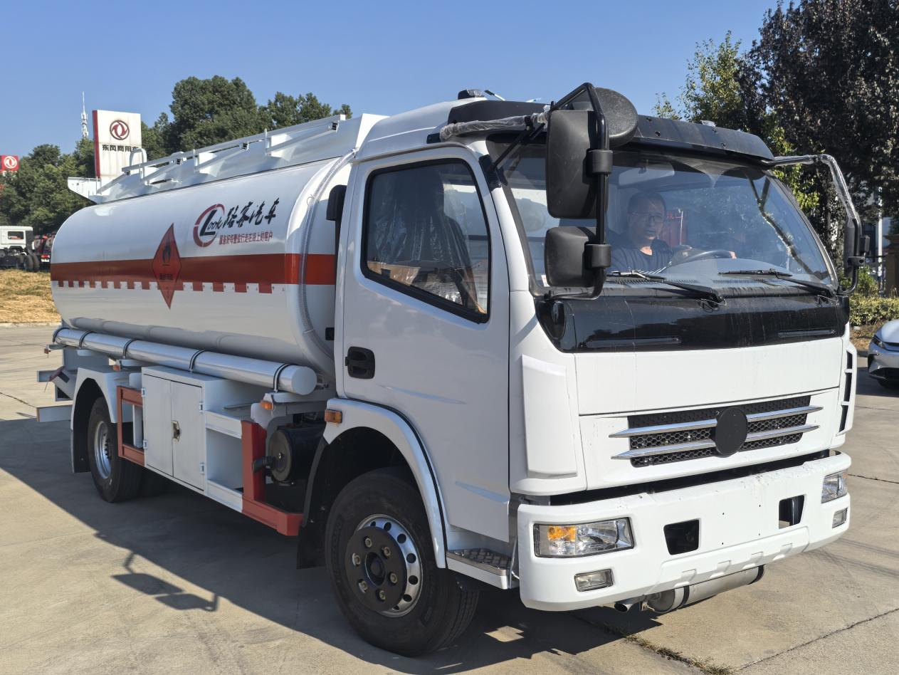 luke-10-cubic-tanker