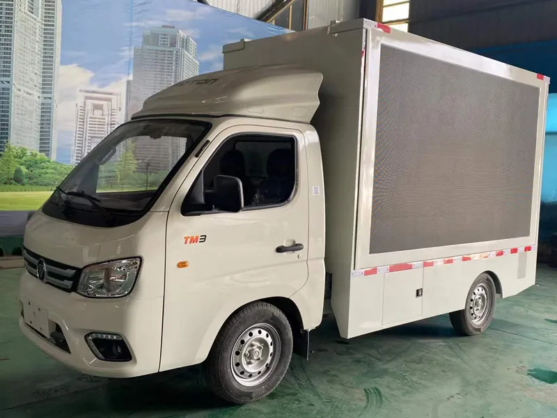 live fish transport truck