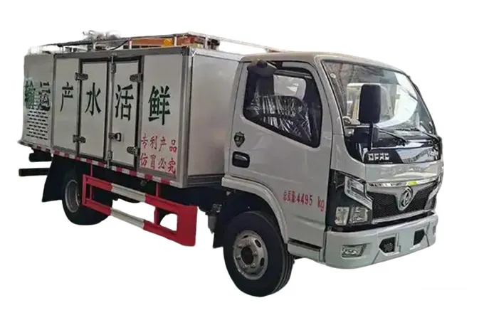 Dongfeng Small Live Fish Transport Vehicle