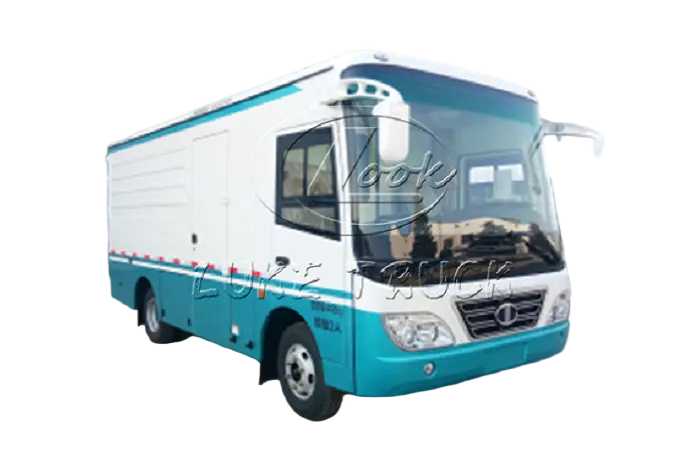 6-Meter Bus Carrying Goods