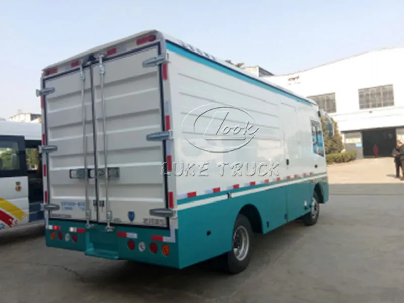 6 meter bus carrying goods exporter