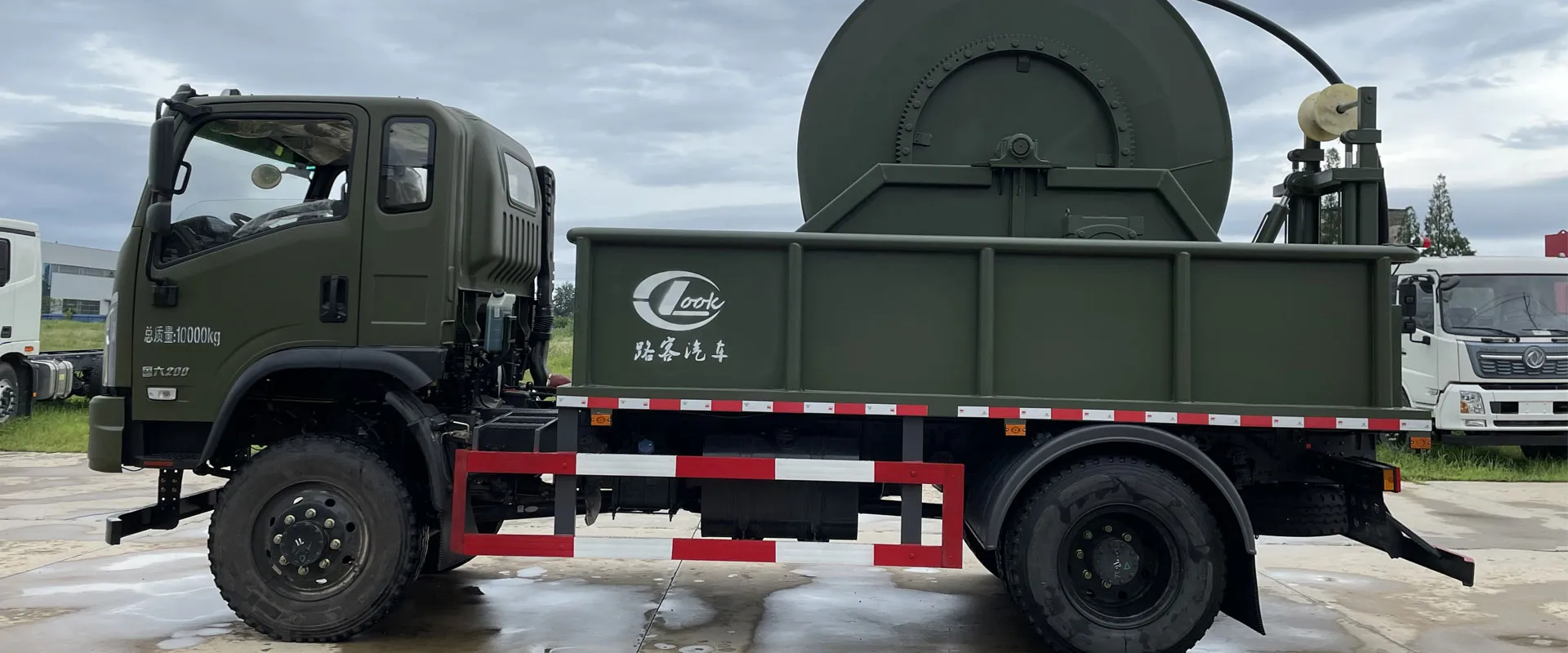 Continuous Tubing Work Vehicle