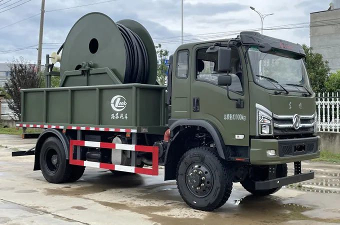 Dongfeng 4×4 Continuous Tubing Work Vehicle