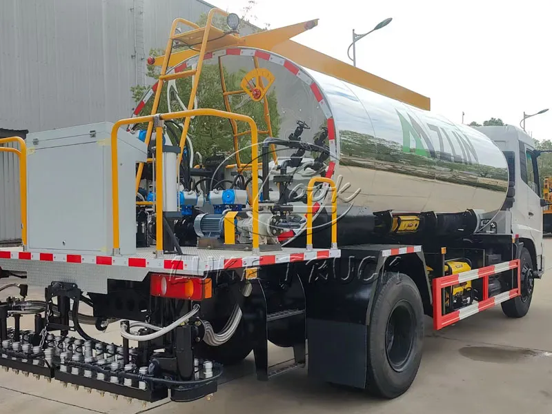 dongfeng tianjin asphalt distributor truck exporter