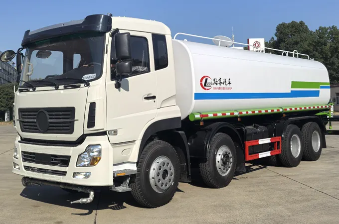 Dongfeng 8×4 Water Sprinkler Truck