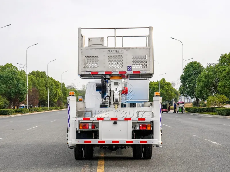 30-meter white Qingling Aerial Working Platform Truck