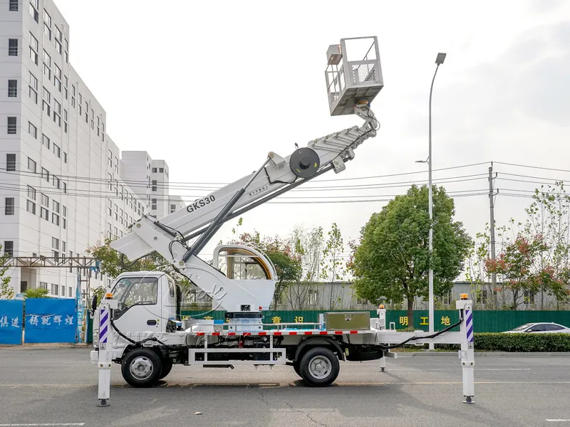30-meter white Qingling Aerial Working Platform Truck