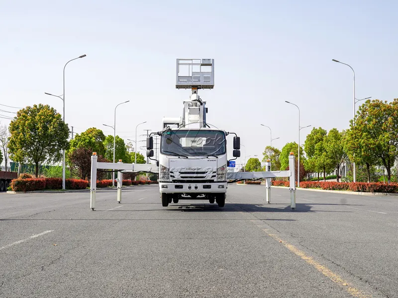 White Isuzu 33-meter Aerial Working Platform Truck