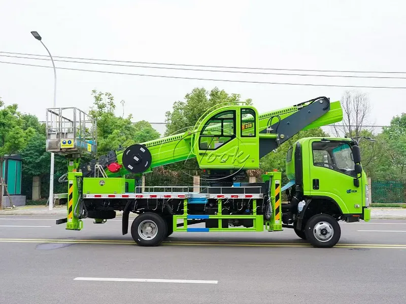 Green 100p Isuzu 33 Meter Aerial Working Platform Truck
