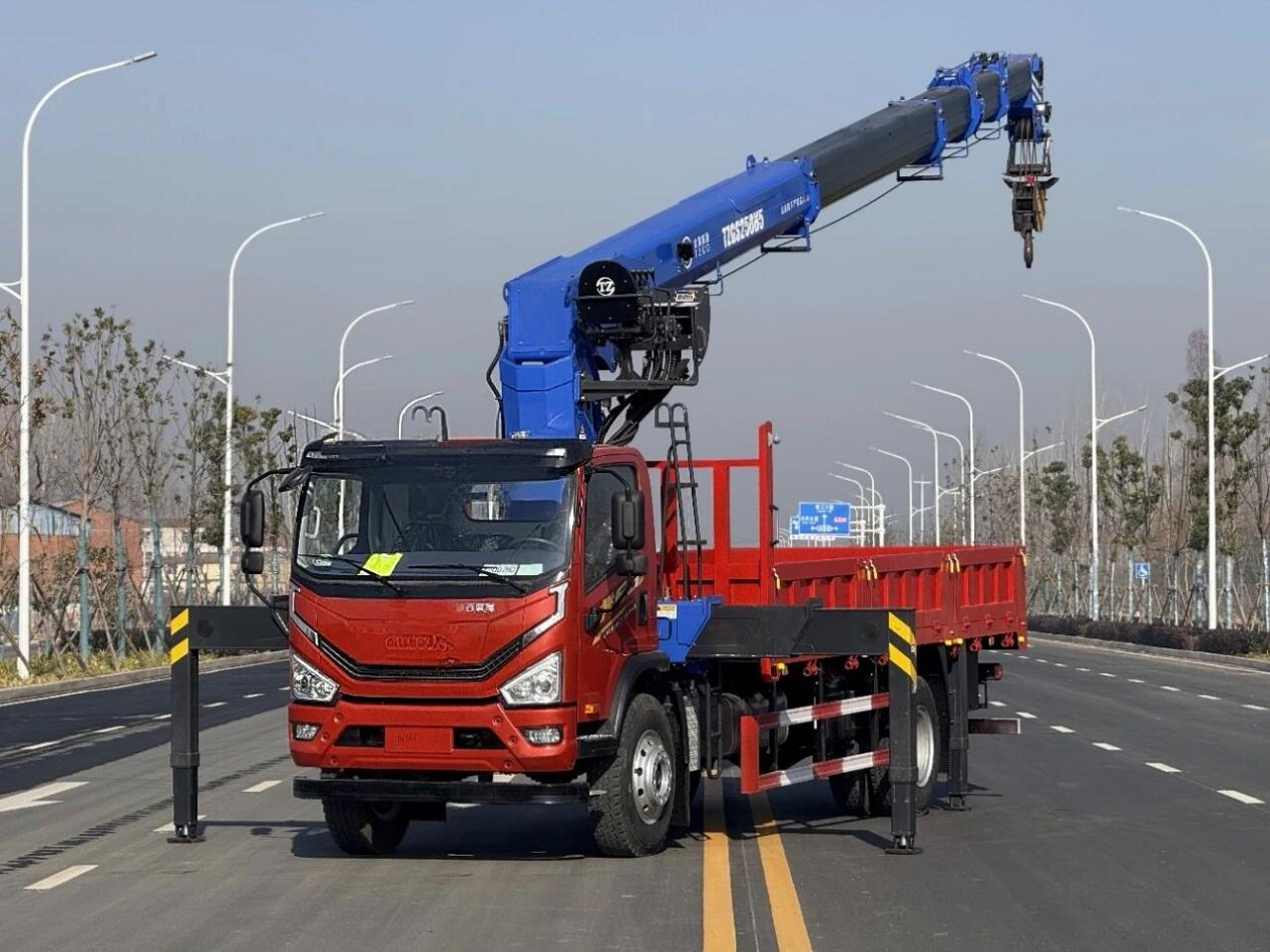 howo-tx-truck-mounted-crane.png
