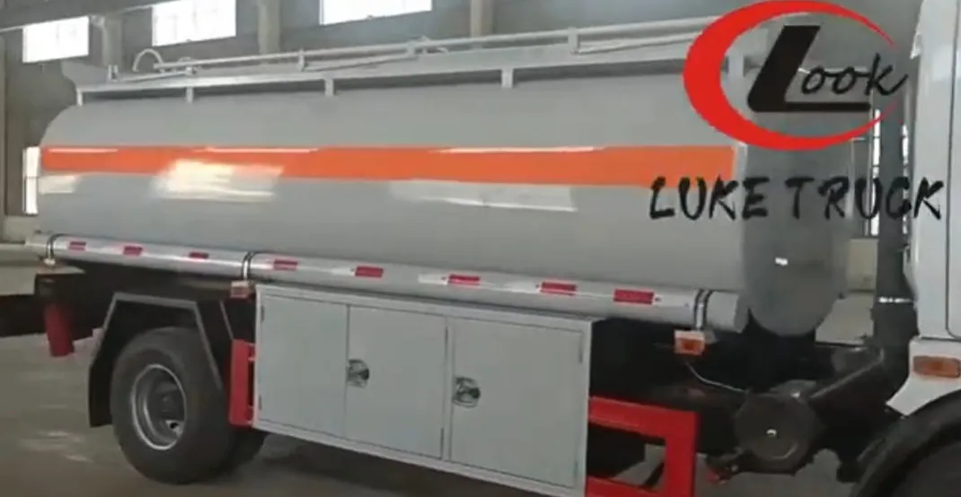 10 cubic metre Dongfeng Duolika oil tanker truck - Hubei Luke Special Automobile Manufacturing