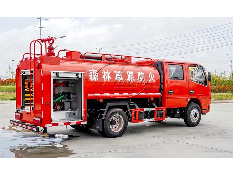 dongfeng 5m water tank fire sprinkler truck 4