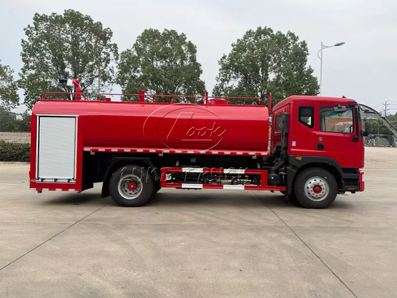 dongfeng dolica water tank fire sprinkler truck 6