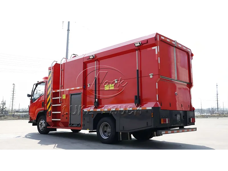 Isuzu -Equipped Compressed Air Foam Fire Truck