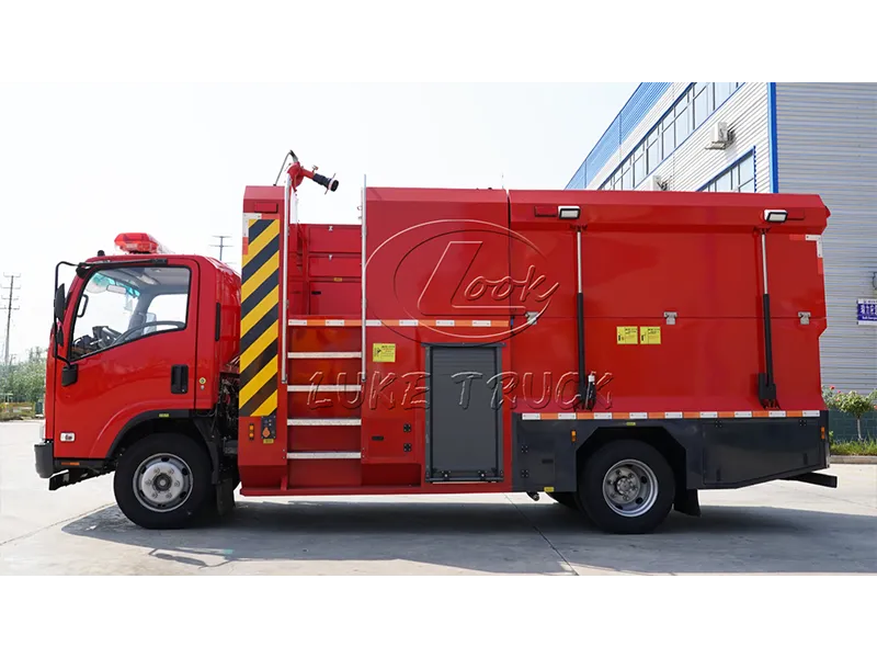 Isuzu -Equipped Compressed Air Foam Fire Truck