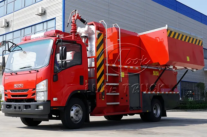 ISUZU -Equipped Compressed Air Foam Fire Truck