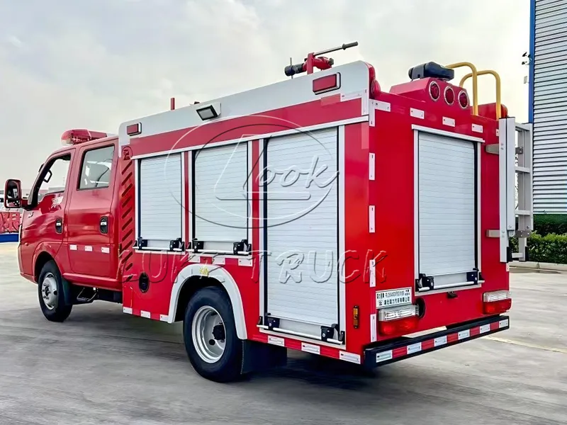 dongfeng tuyi water tank fire sprinkler truck 3