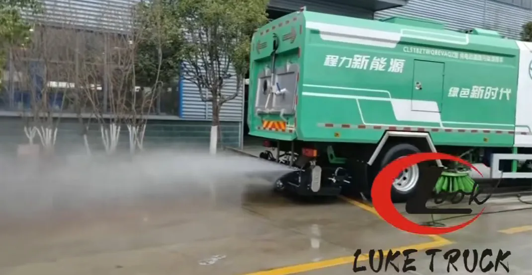 Tianjin Road Sweeper Rear Spray Video Hubei Luke Truck